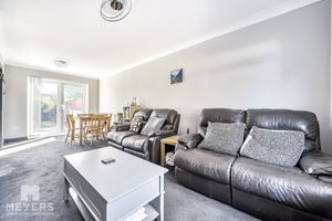 Lounge- click for photo gallery